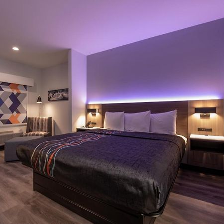 Express Inn & Suites Houston Extérieur photo